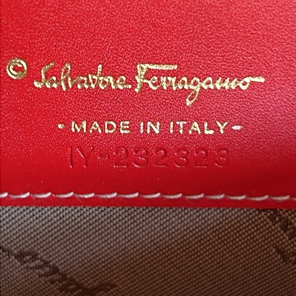 🆕 SALVATORE FERRAGAMO Belt Bag Wallet Size XL - Picture 7 of 15